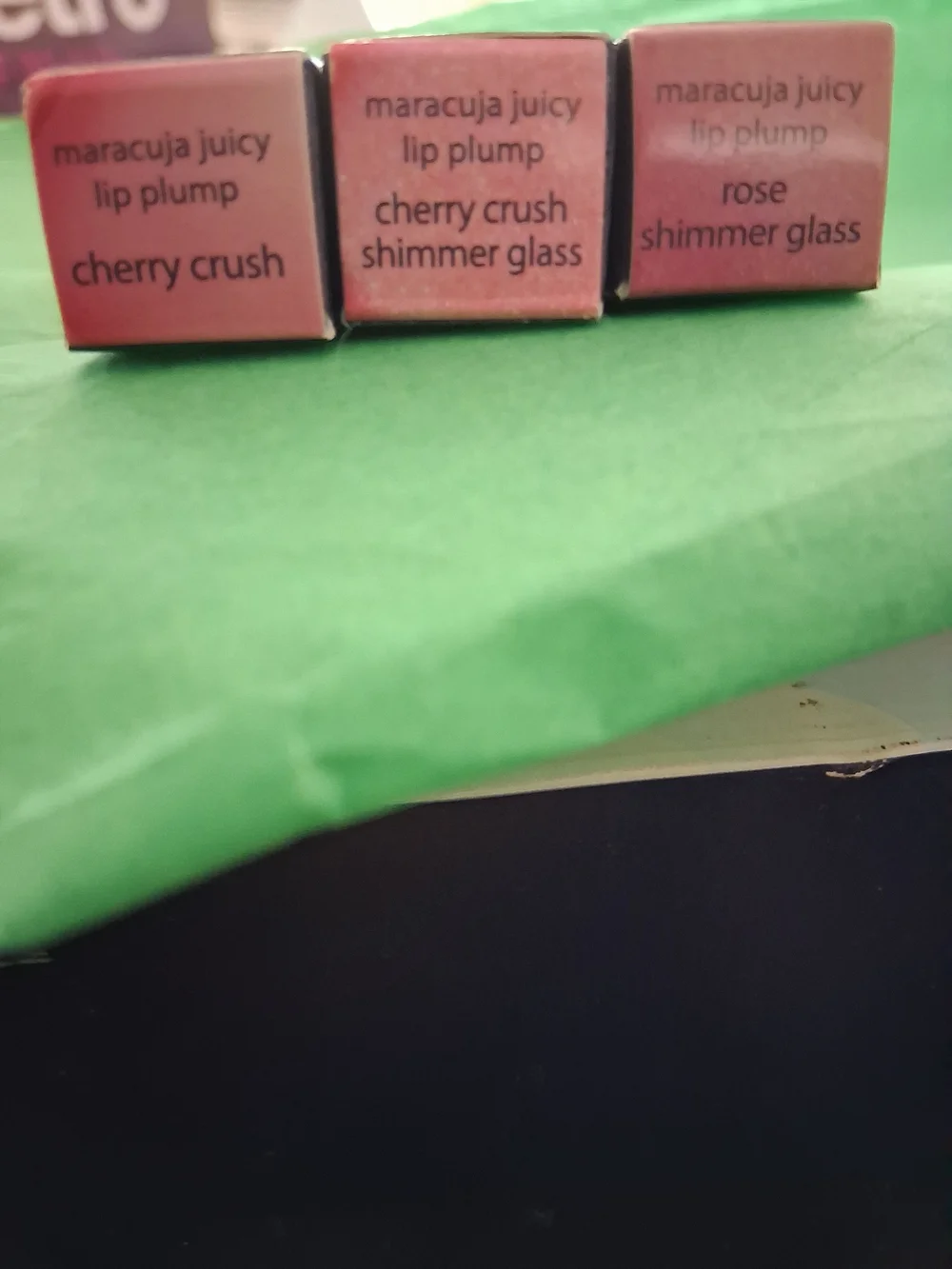 tarte Maracuja Juicy Lip Plump - Pink / Coral / Red Shades
